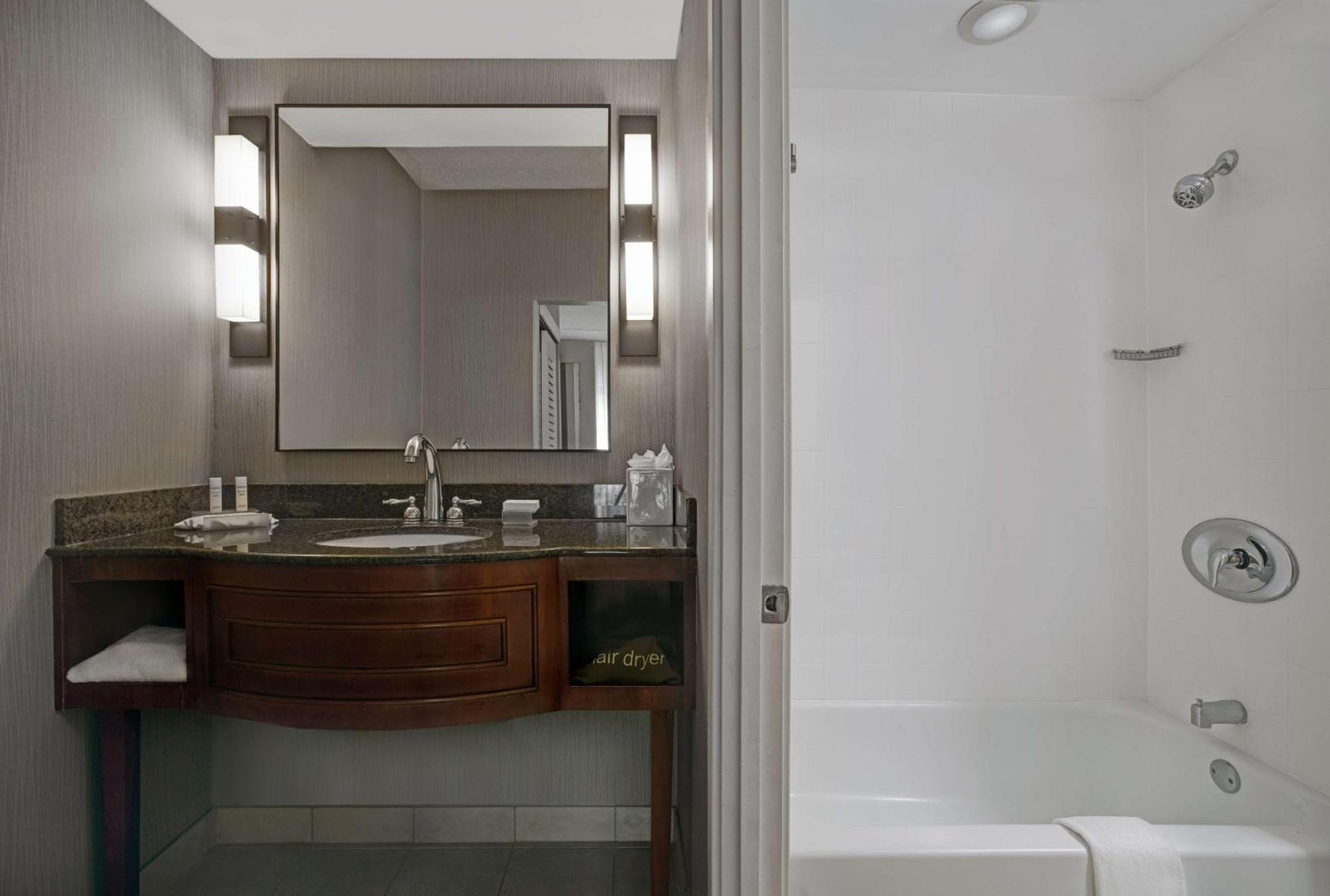 Homewood Suites By Hilton Chicago-Lincolnshire Exterior photo
