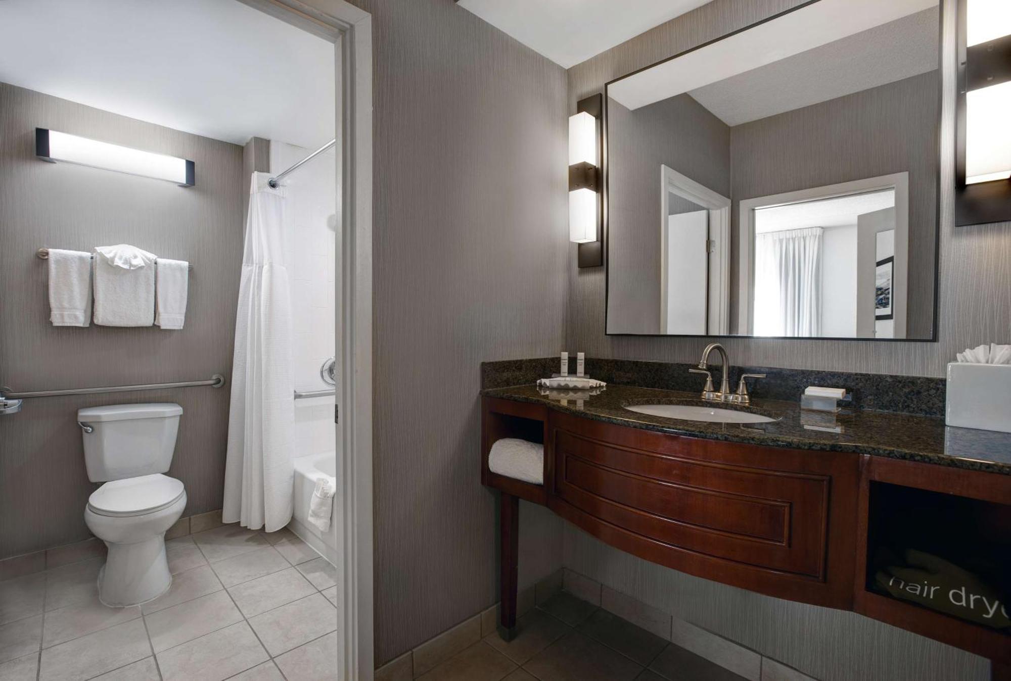 Homewood Suites By Hilton Chicago-Lincolnshire Exterior photo
